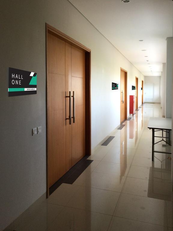 Zizz Convention Hotel Denpasar Exterior foto